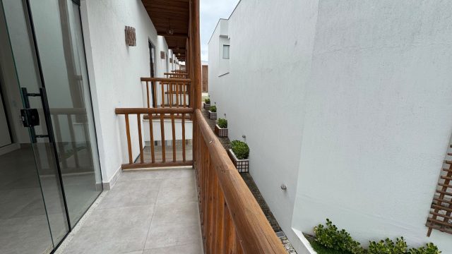 Duplex 03 quartos – Alto do Taperapuan- Porto Seguro/BA